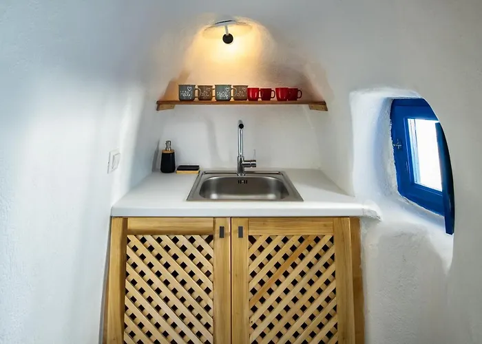 Blue Vice Imerovigli (Santorini)